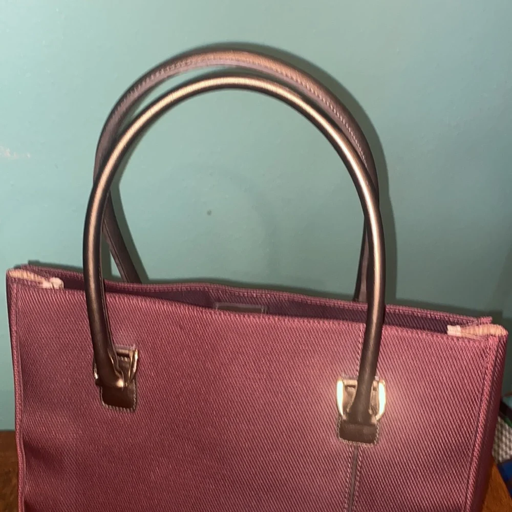 Diane Von Furstenberg laptop tote. Great condition.